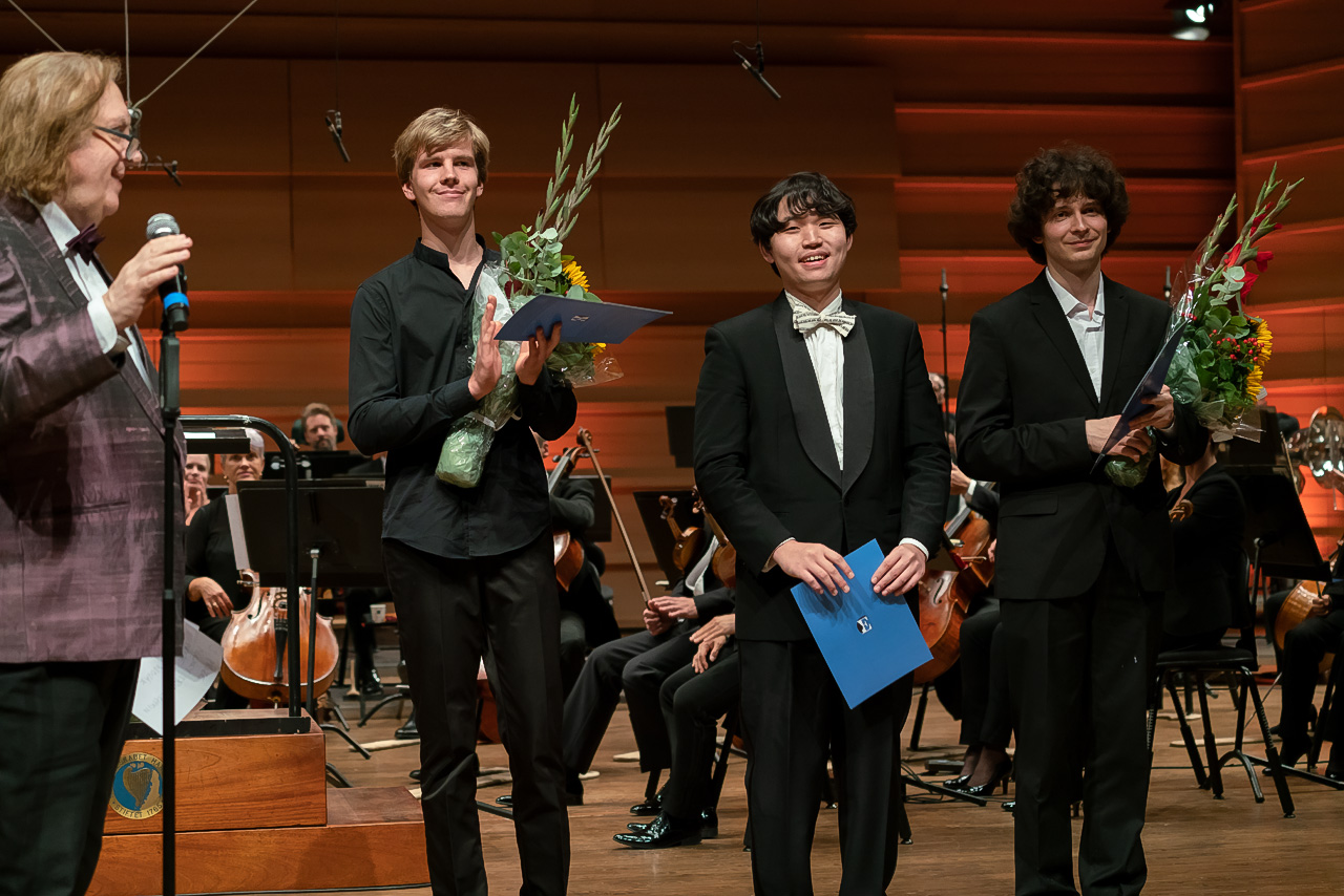 The Grieg Competition Finalists: Matyáš Novák, Ryoma Takagi and Alexey Trushechkin (photo by Dag Fosse).